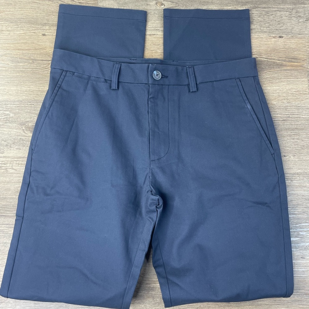 Old Navy Men’s Navy Blue Ultimate Slim No Iron Pants, Ultimate Stretch, 32 x 34